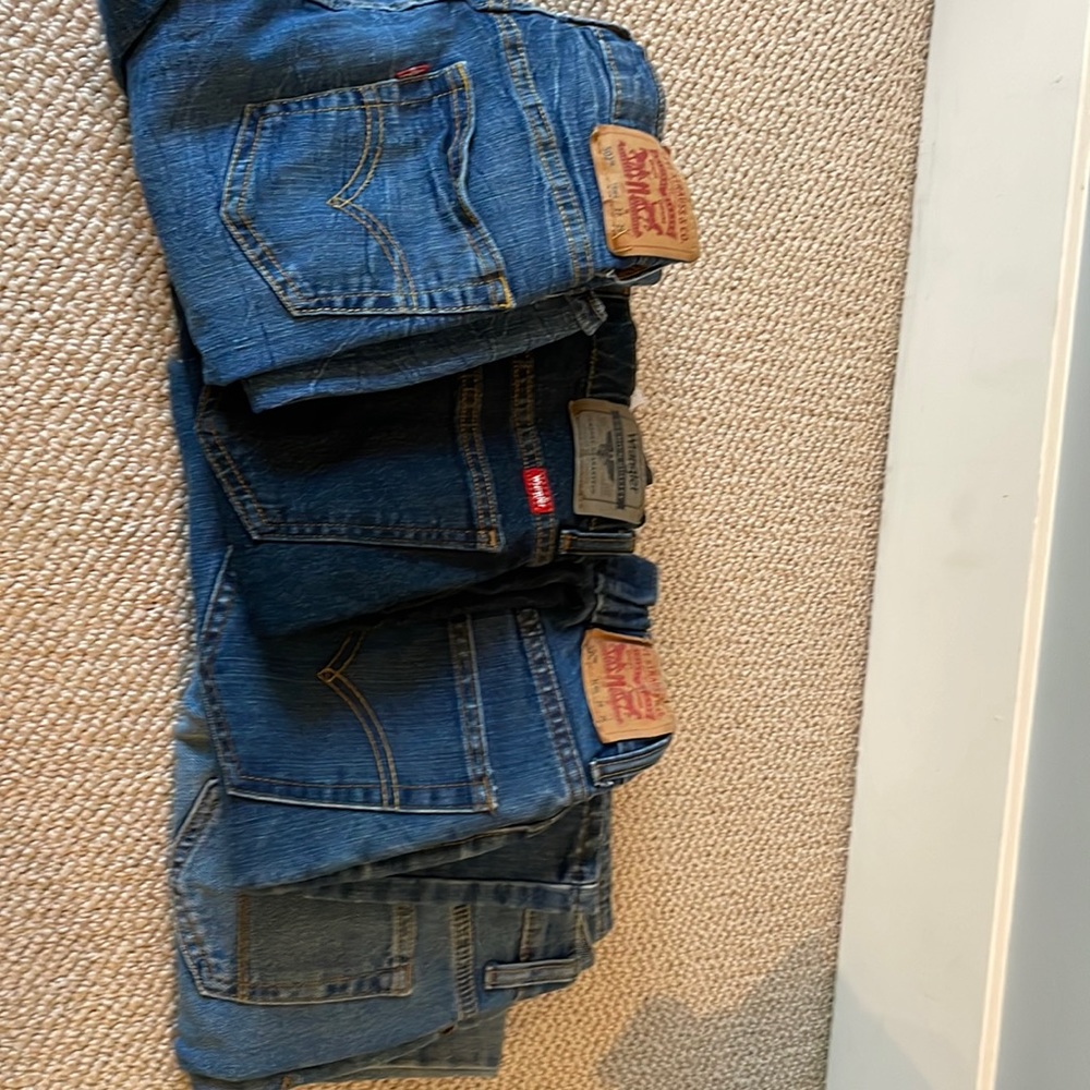 4 pairs of boys jeans sizes 12-14